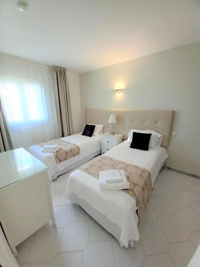 Miraflores Beachfront Penthouse Sitio de Calahonda Dış mekan fotoğraf
